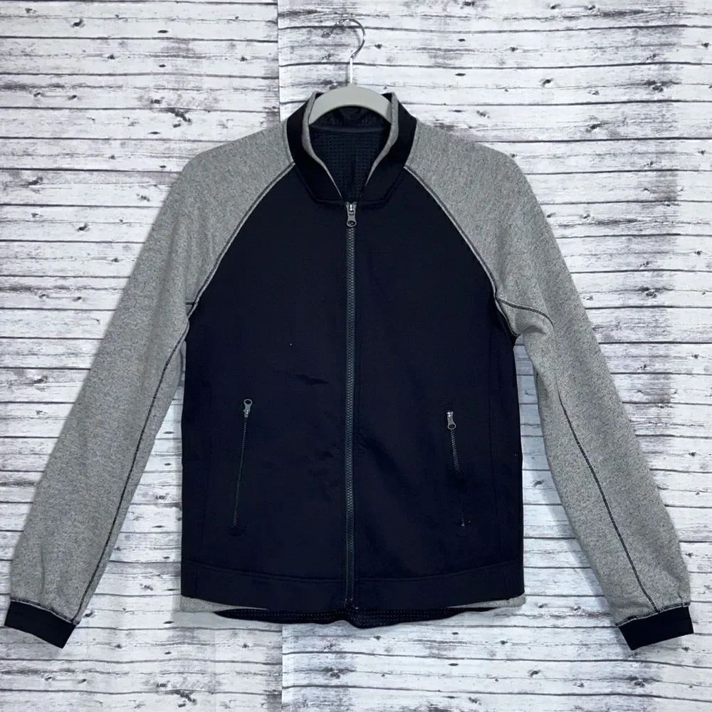 Lululemon Var-City Bomber Jacket - Picture 3 of 12